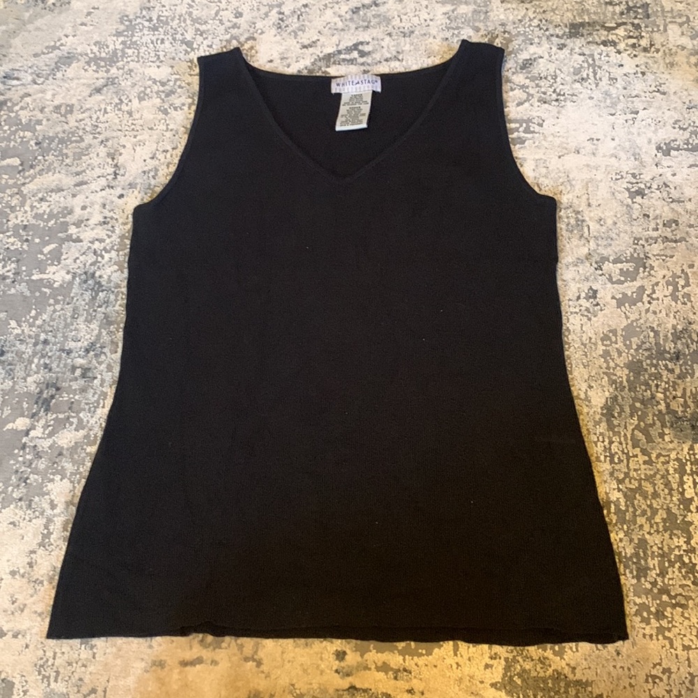 Medium White Stag Black Sweater Tank